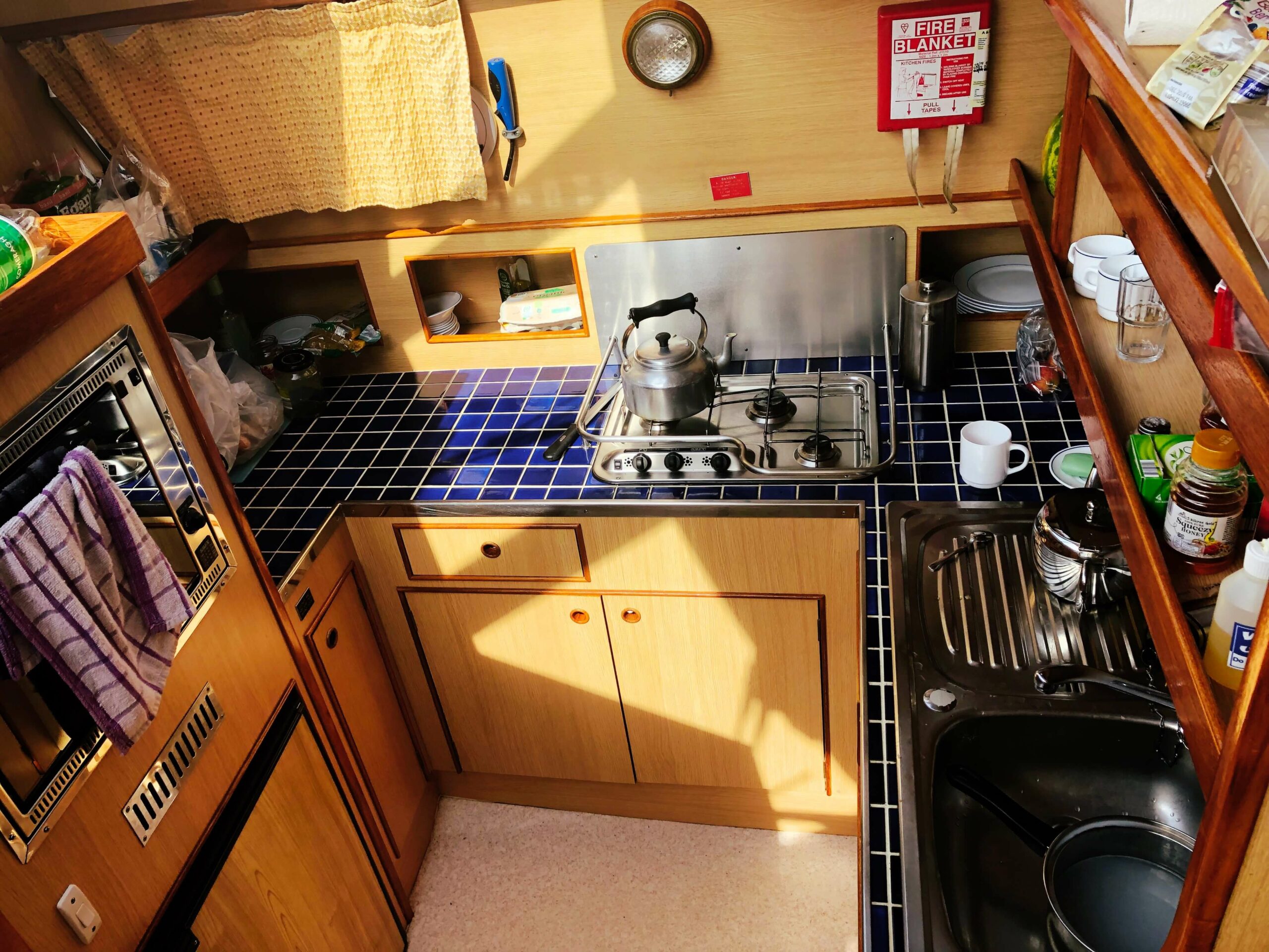 Die Küche im Hausboot