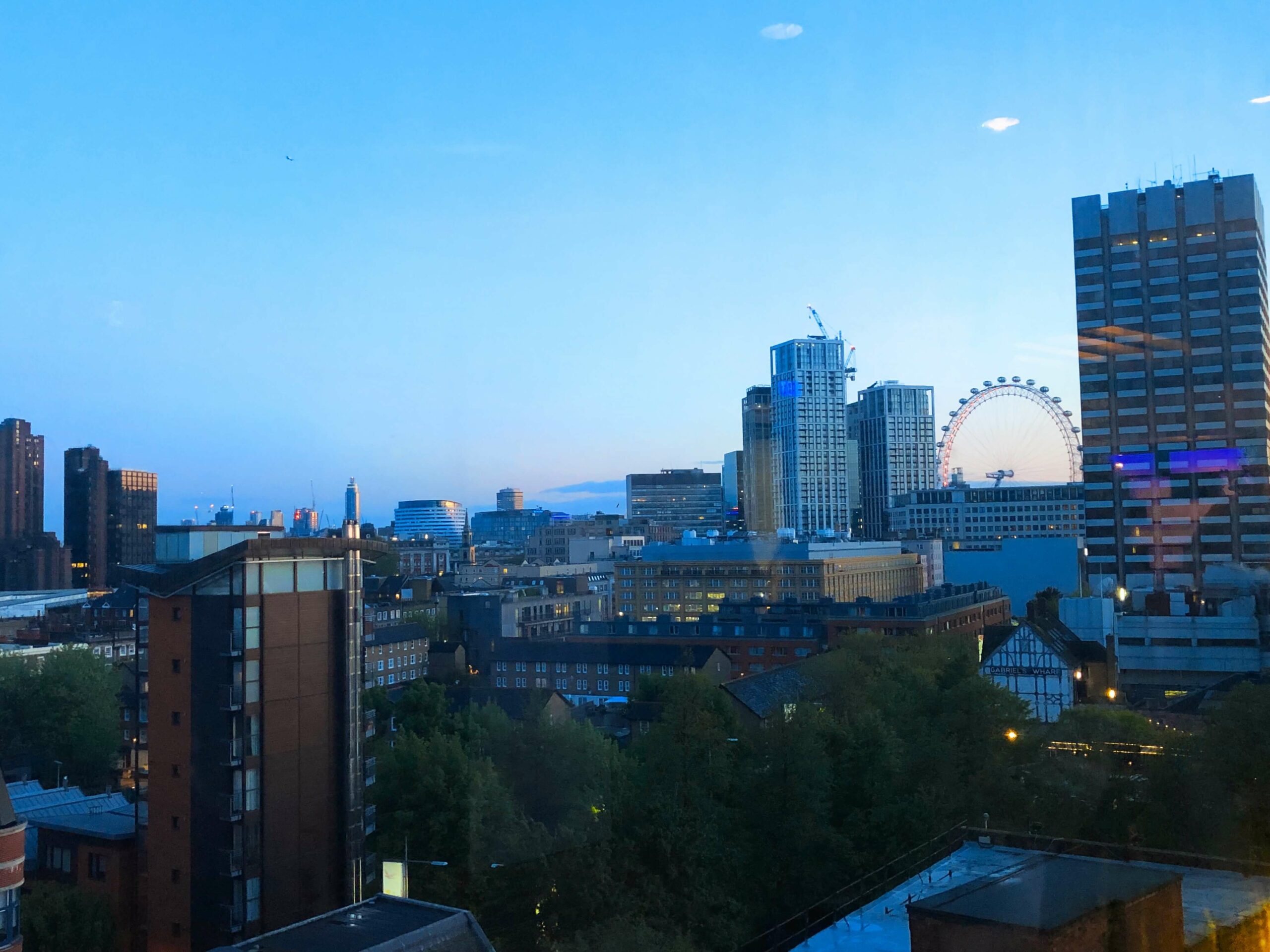 London von oben: Blaue Stunde im OXO Tower