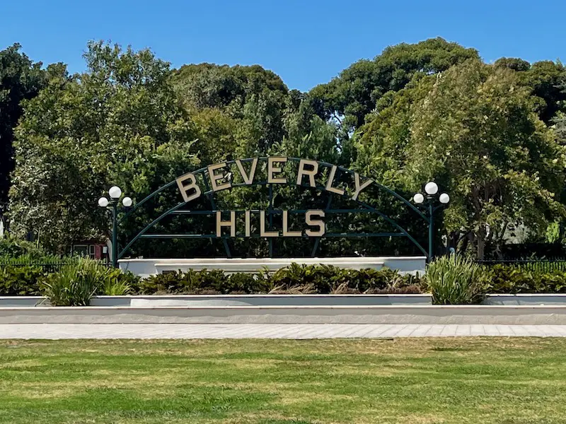 Los Angeles mit Kindern - Das berühmte Beverly Hills Schild in Hollywood