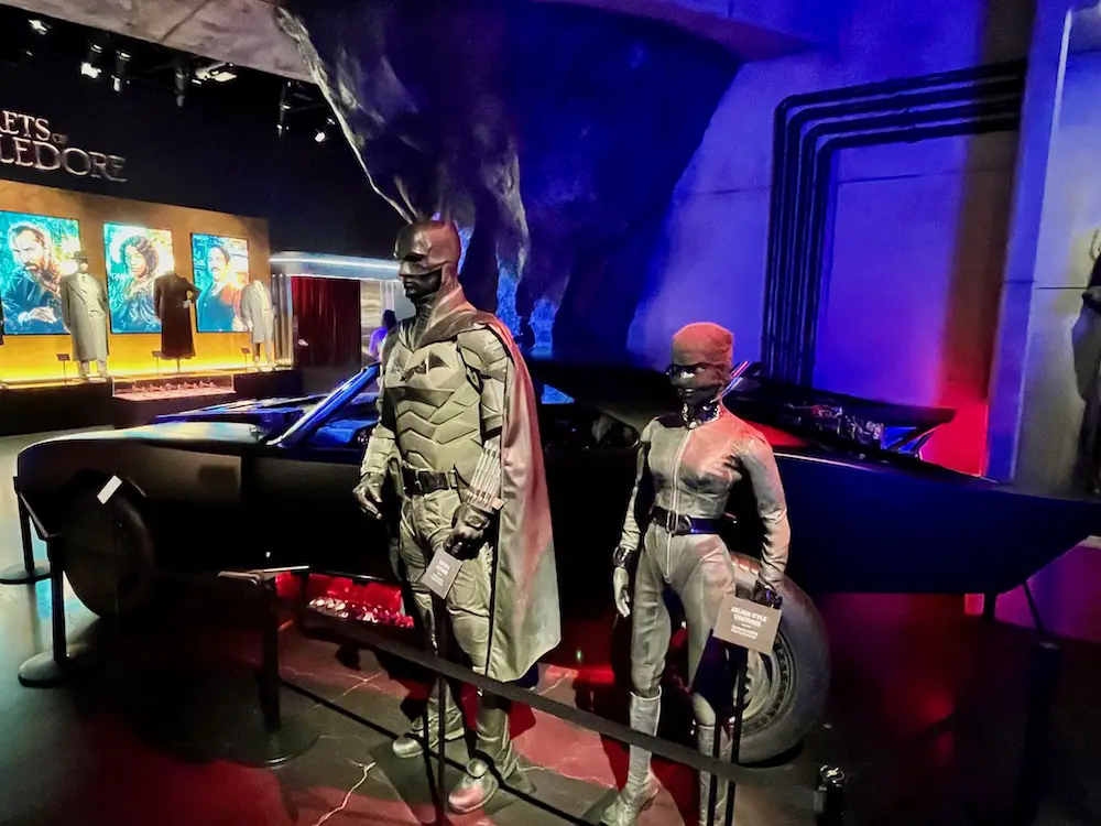 Los Angeles mit Kindern - Ein Highlight der Ausstellung: Original Batmobile und Kostüme
