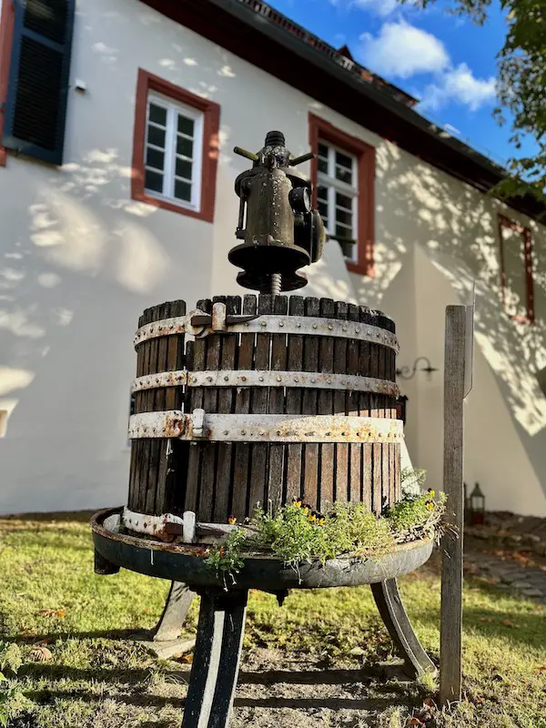 Rheingau_Weingüter_Historisches Weingut Graf von Kanitz