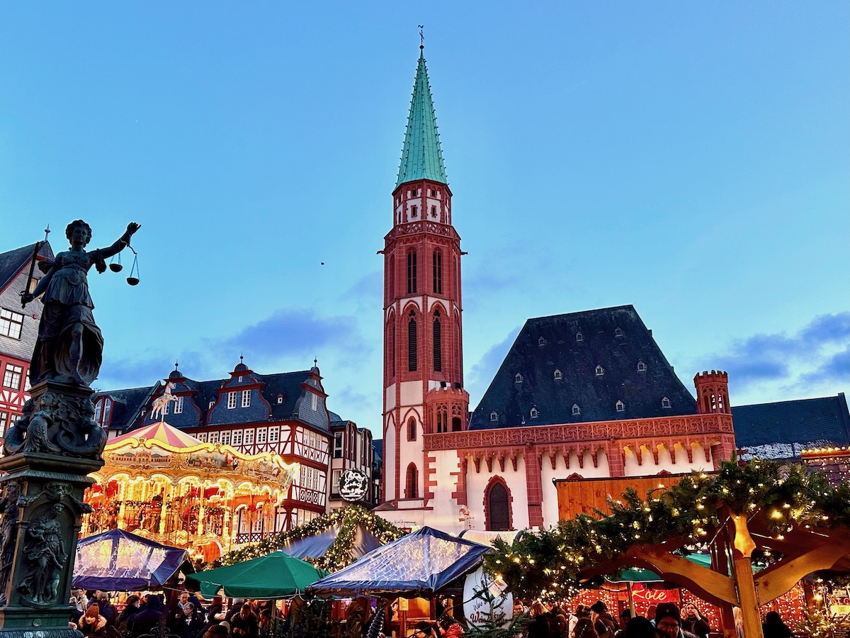 7 schönste Weihnachtsmärkte Frankfurt  – Übersicht & Tipps [mit Karte]