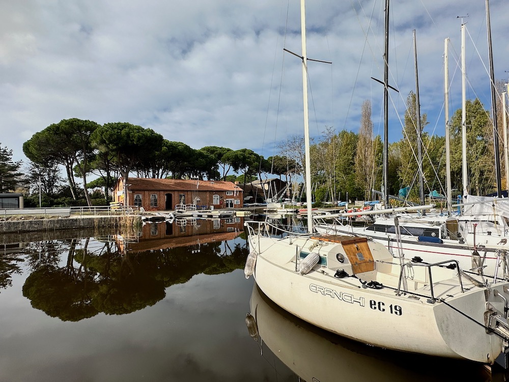 Geheimtipp_Toskana: Ein idyllisches Ausflugsziel in der Toskana: der Lago Massaciuccoli