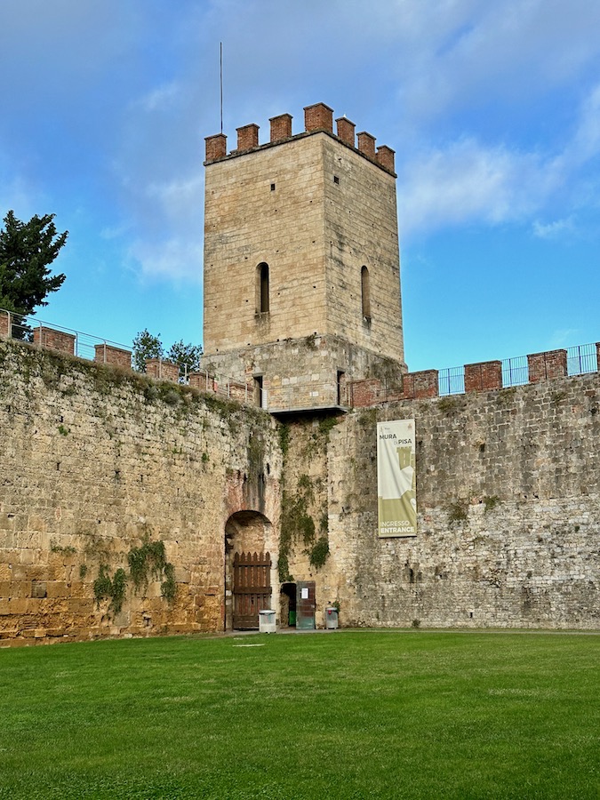 Pisa Tipp: Besteigung der Stadtmauer Mura di Pisa