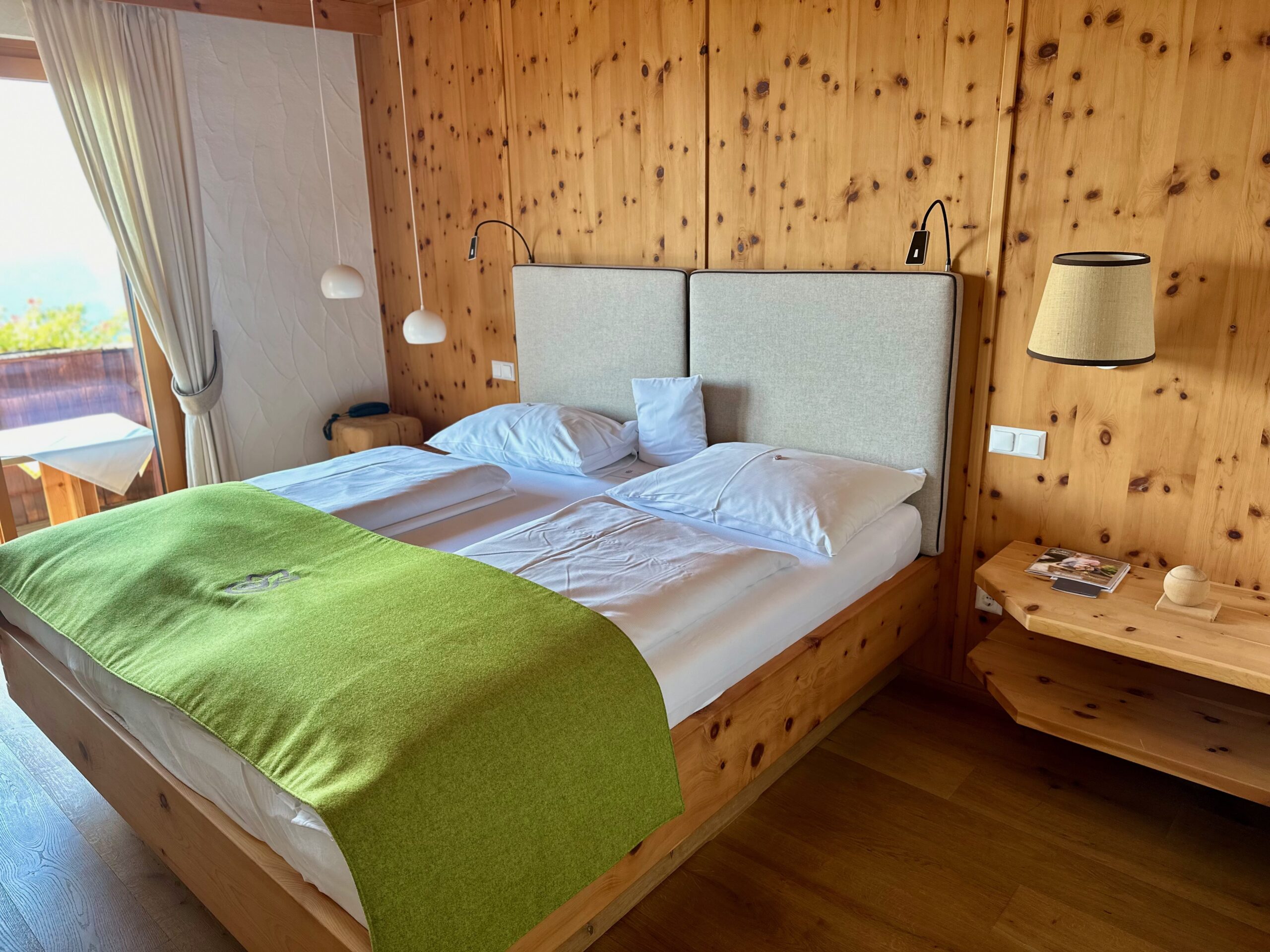 Millstätter See Hoteltipp: Naturhotel Alpenrose -  Die Zimmer im gemütlichen Alpenstil