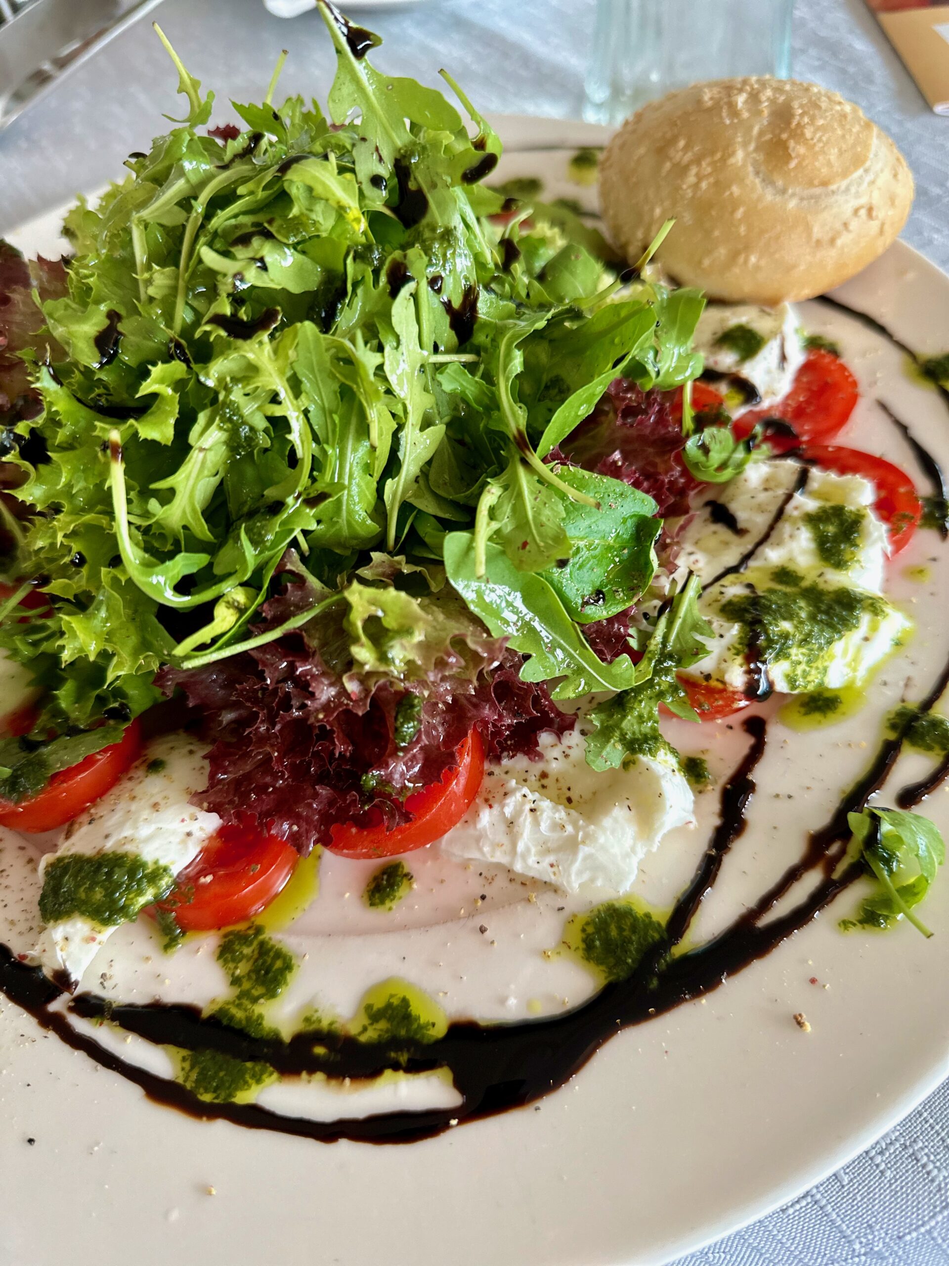 Millstätter See Ausflüge: Badehaus Millstatt, Kulinarisch verwöhnt das Restaurant L`Onda