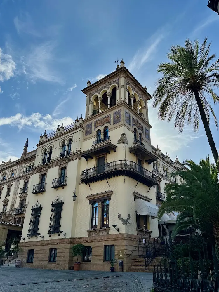 Sevilla Sehenswürdigkeiten: Hotel Alfonso XXIII Einen Blick hineinwerfen kostet ja nichts