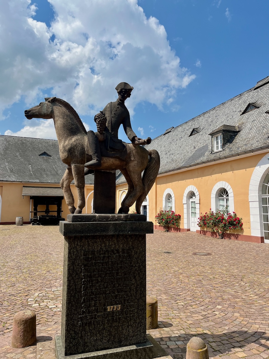 Wald.Weit Hotel Rheingau: Ausflug zum Schloss Johannisberg