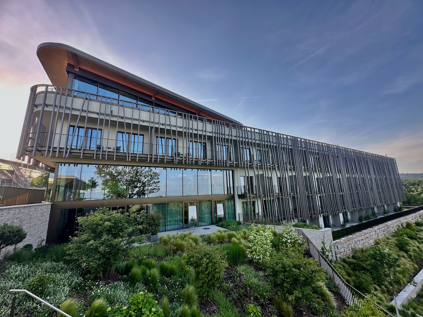 WALD.WEIT Rheingau Hotel & Retreat: Wo Wald und Weite aufeinandertreffen